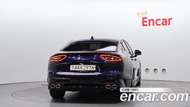 Kia Stinger из Кореи Encar