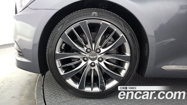 Hyundai Genesis из Кореи Encar
