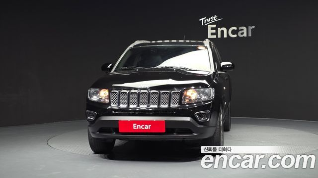 Jeep Compass 2.4 Limited 1st — пробег 98 960 км — фото 3 из 5