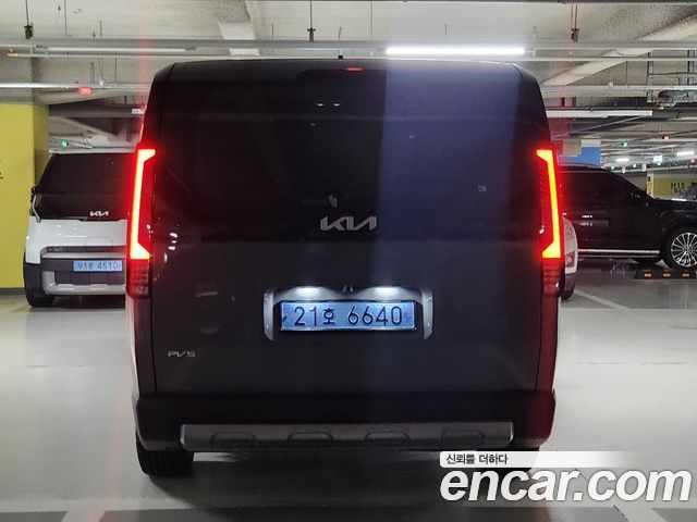 Kia PV5 Passenger 5 Seater Plus — пробег 260 км — фото 3 из 5