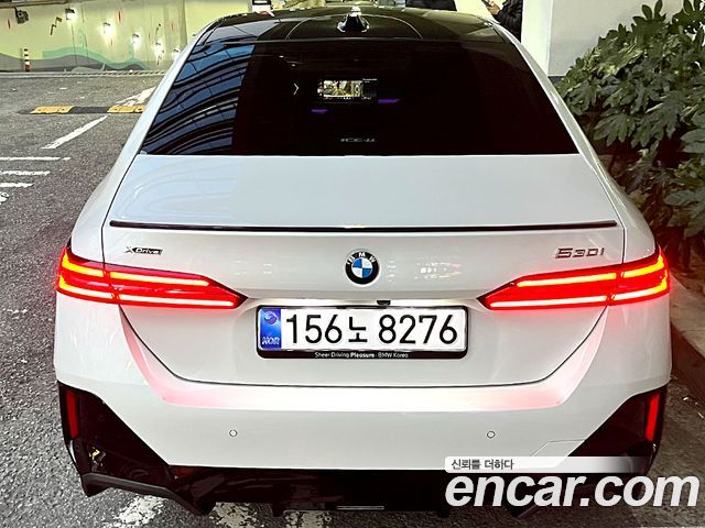 BMW 5-Series 530i xDrive M Sport Pro Special Edition — пробег 1 600 км — фото 5 из 5