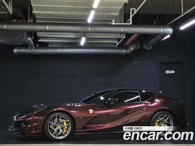 Ferrari 812 из Кореи Encar