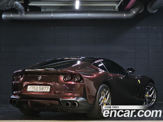 Ferrari 812 из Кореи Encar