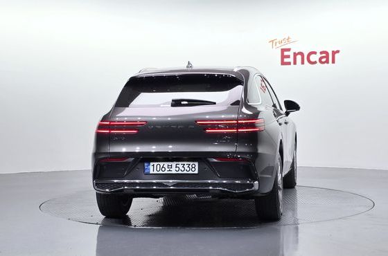 Genesis GV70 2.5T Gasoline AWD — пробег 17 375 км — фото 4 из 5