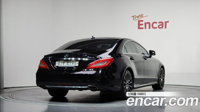 Mercedes-Benz CLS-Class CLS250 d 4MATIC AMG Line — пробег 105 214 км — фото 2 из 5