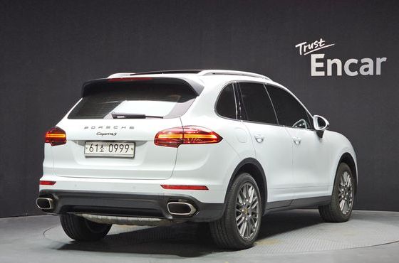 Porsche Cayenne 3.0 Diesel 958 — пробег 68 709 км — фото 2 из 5