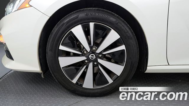 Nissan Altima из Кореи Encar