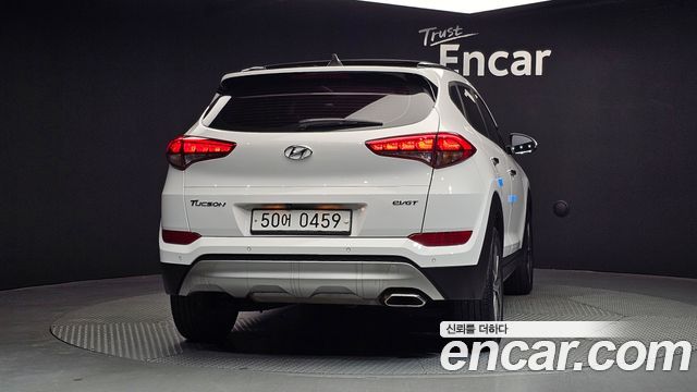 Hyundai Tucson из Кореи Encar