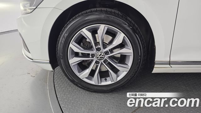 Volkswagen Passat из Кореи Encar