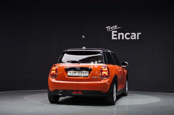 Mini Cooper Standard Third Generation — пробег 78 729 км — фото 4 из 5