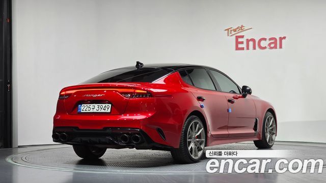 Kia Stinger из Кореи Encar
