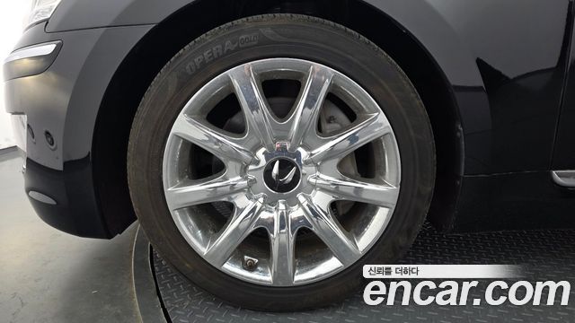 Hyundai Equus из Кореи Encar