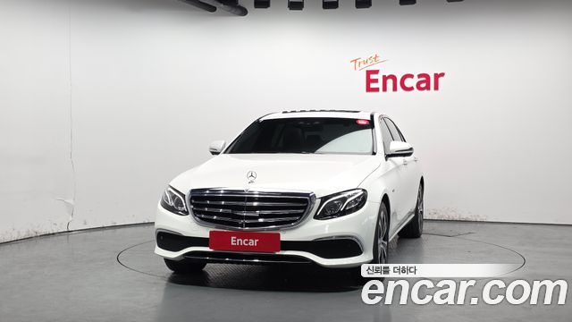 Mercedes-Benz E-Class из Кореи Encar
