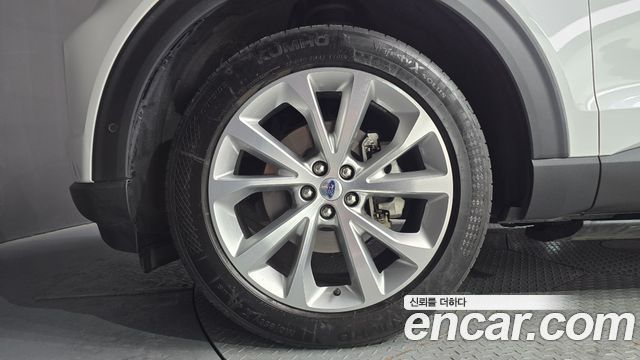 Ford Explorer из Кореи Encar