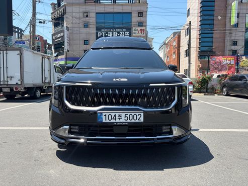 Kia Carnival HEV 9-Seater Hi-Limousine (Special vehicle) — пробег 82 км — фото 3 из 5