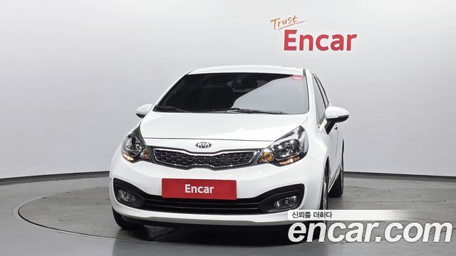 Kia pride 1.6 GDI Sedan Luxury — пробег 177 292 км — фото 3 из 5