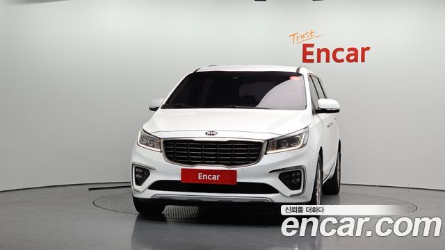 Kia Carnival из Кореи Encar