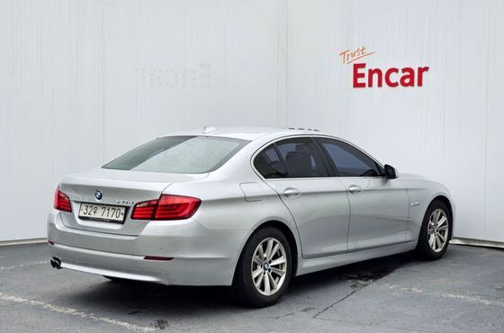 BMW 5-Series 520d — пробег 213 452 км — фото 2 из 5