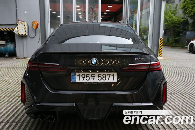 BMW M5 M5 Sedan — пробег 1 348 км — фото 3 из 5