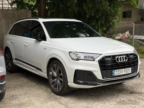 Audi Q7 50 TDI Quattro Premium — пробег 32 000 км — фото 3 из 5