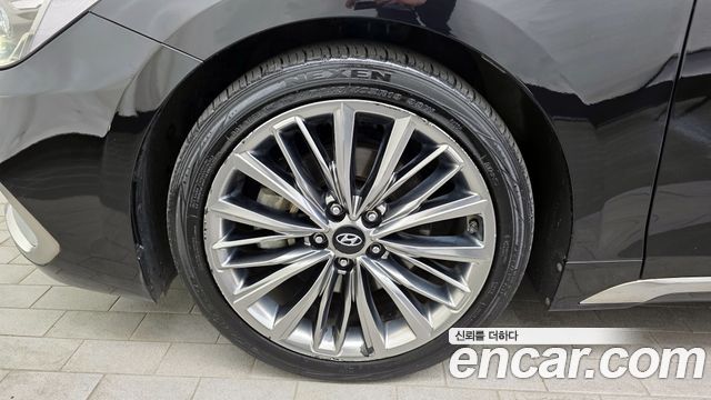 Hyundai Grandeur из Кореи Encar
