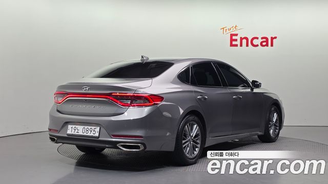 Hyundai Grandeur из Кореи Encar
