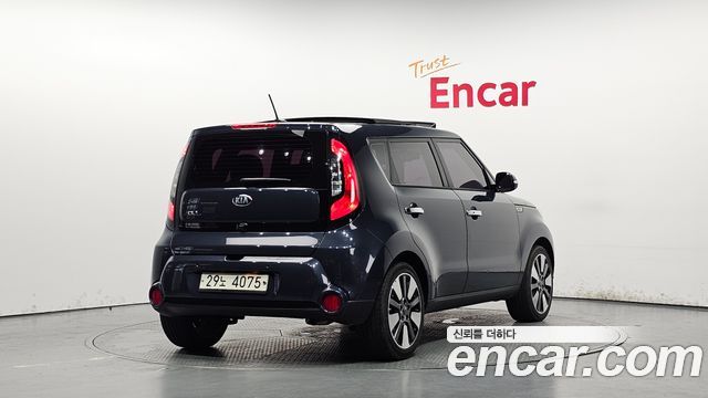 Kia Soul 1.6 GDi Prestige — пробег 76 151 км — фото 2 из 5