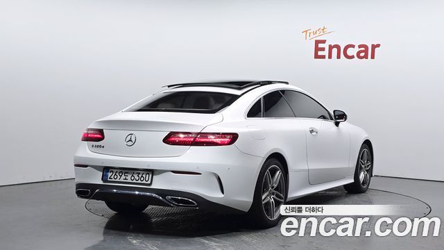 Mercedes-Benz E-Class из Кореи Encar