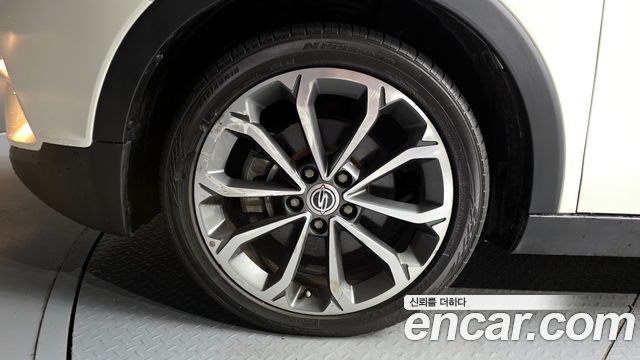 Ssangyong TIBOLI из Кореи Encar