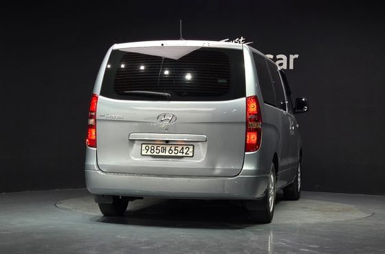 Hyundai Starex Van 5-Seater Smart — пробег 104 725 км — фото 4 из 5