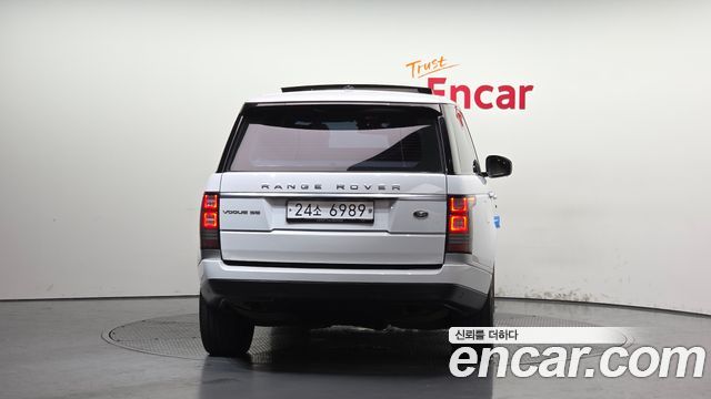 Land Rover Range Rover 3.0 TDV6 Vogue SE DIESEL — пробег 247 293 км — фото 4 из 5