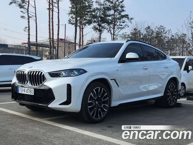 BMW X6 xDrive40i M Sport — пробег 2 050 км — фото 1 из 5
