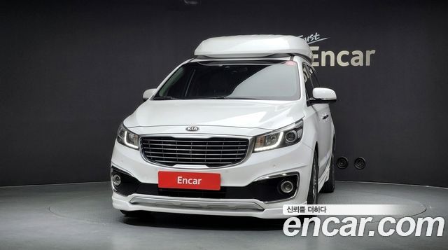 Kia Carnival Gasoline 9-seater Hi-Limousine Noblesse — пробег 66 050 км — фото 3 из 5
