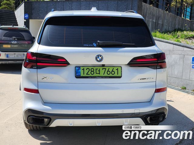 BMW X5 xDrive 50e M Sport — пробег 1 008 км — фото 3 из 5