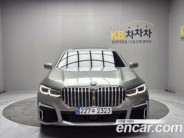 BMW 7-Series 745Le iPerformance M Sport — пробег 184 367 км — фото 3 из 5