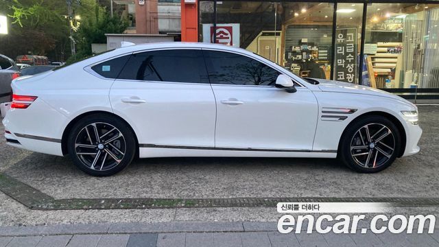 Genesis G80 Gasoline 2.5 Turbo 2WD — пробег 500 км — фото 3 из 5