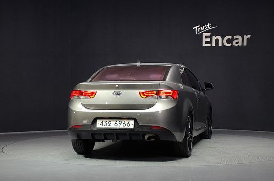 Kia Porte 2.0 Prestige — пробег 187 680 км — фото 4 из 5