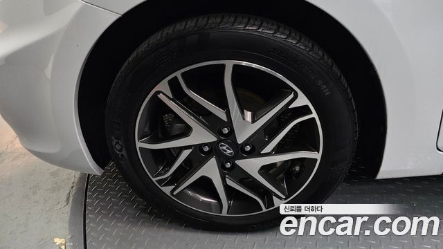 Hyundai Accent из Кореи Encar