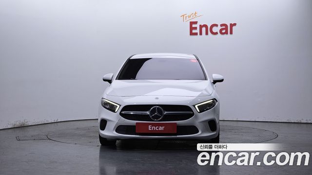 Mercedes-Benz A-Class A250 4MATIC Sedan — пробег 117 386 км — фото 3 из 5