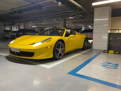 Ferrari 458 Spider — пробег 28 600 км — фото 2 из 5