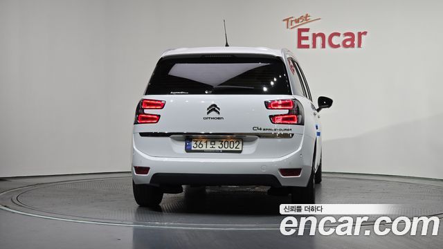Citroen-DS C4 SpaceTourer из Кореи Encar
