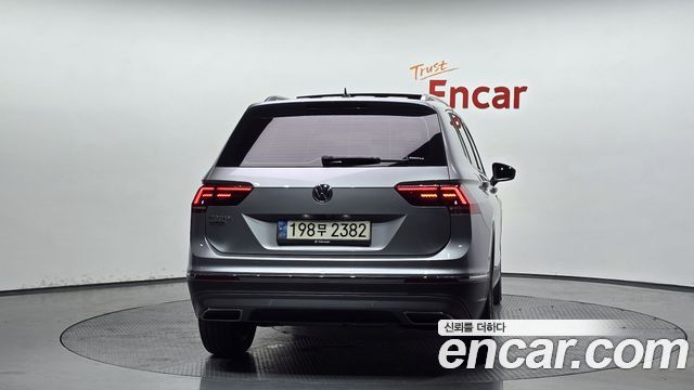 Volkswagen Tiguan из Кореи Encar
