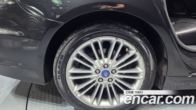 Ford Fusion из Кореи Encar