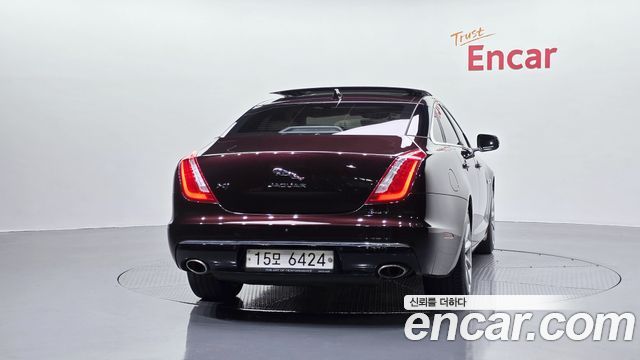 Jaguar XJ из Кореи Encar