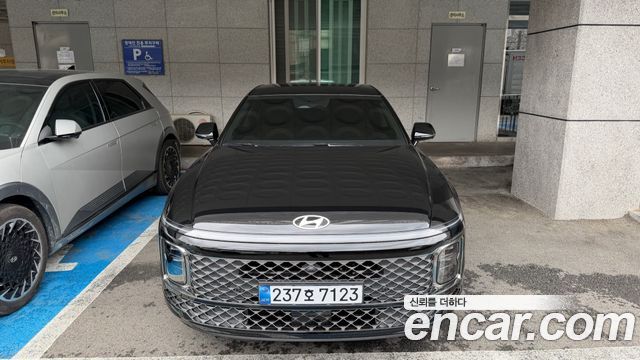 Hyundai Grandeur Exclusive — пробег 2 000 км — фото 1 из 5