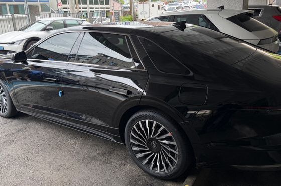 Hyundai Grandeur Exclusive — пробег 2 000 км — фото 4 из 5