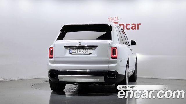Rolls-Royce Cullinan из Кореи Encar