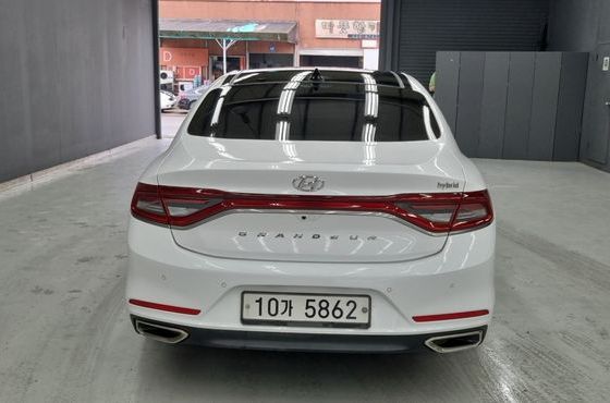 Hyundai Grandeur Exclusive Special — пробег 48 160 км — фото 2 из 5
