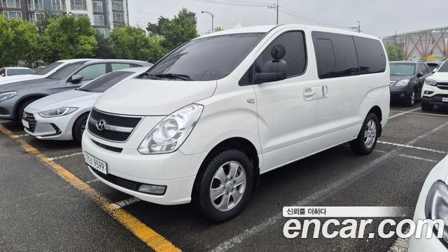 Hyundai Starex 4WD 12-Seater Wagon CVX Luxury — пробег 159 206 км — фото 1 из 5
