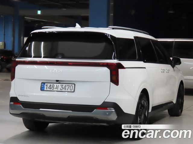 Kia Carnival Diesel 7-Seater Noblesse — пробег 17 545 км — фото 2 из 5